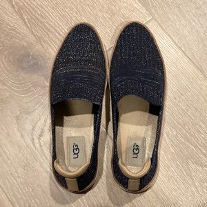 Gently used Ugg Sammy sneaker